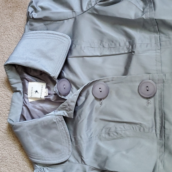 Adorable Forever 21 jacket - Picture 4 of 12